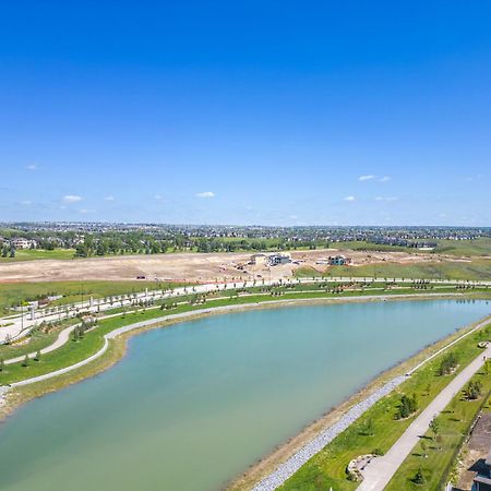 Appartamento Cozy Rockland Park Unit+Parking YYC Esterno foto