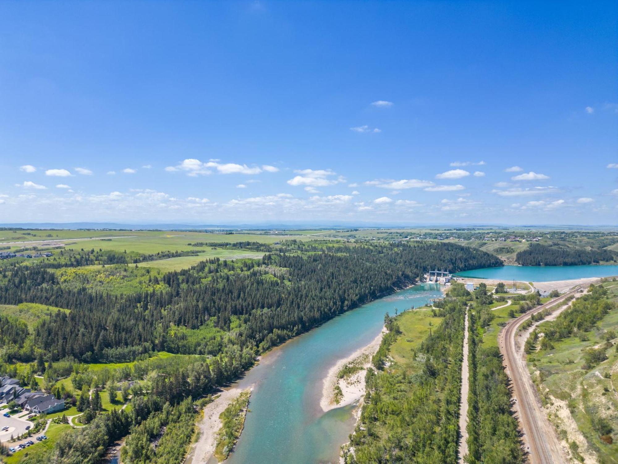 Appartamento Cozy Rockland Park Unit+Parking YYC Esterno foto